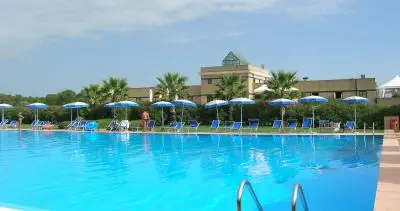 Piscina Cosmopolitan Golf & Country Club