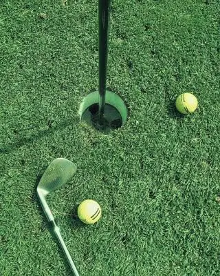 Proshop : Cosmopolitan Golf & Country Club in toscana