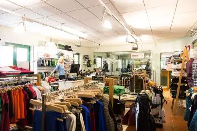 Proshop : Cosmopolitan Golf & Country Club in toscana